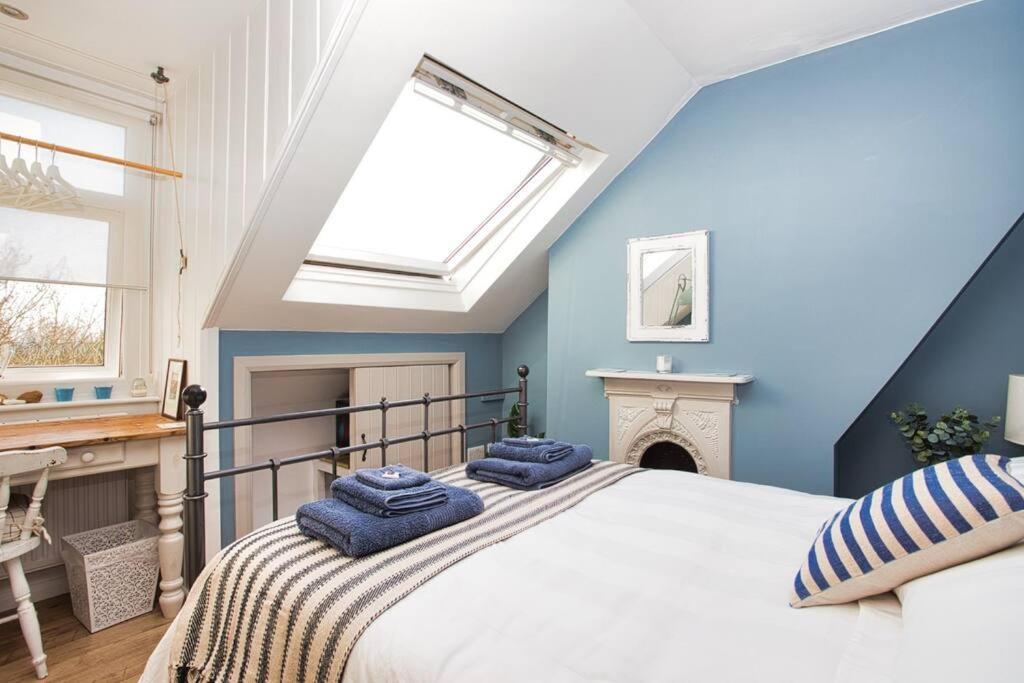 Restful And Cosy 4 Bed Home Minutes From The Beach Sandgate Exterior foto